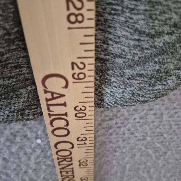 Athleta Women's Untempo Long Sleeves Heathered Green Shirt 382880-15 XL - Picture 7 of 7